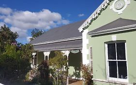 Montagu Manor